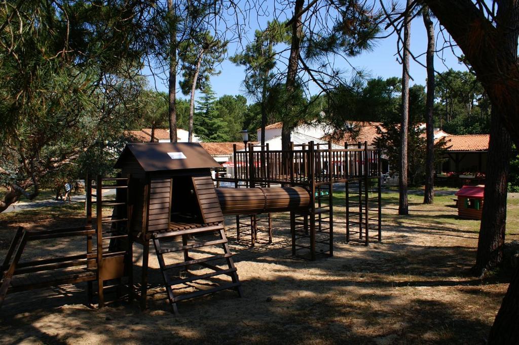 Hotel Arc En Ciel Oleron Saint-Trojan-les-Bains Exterior foto