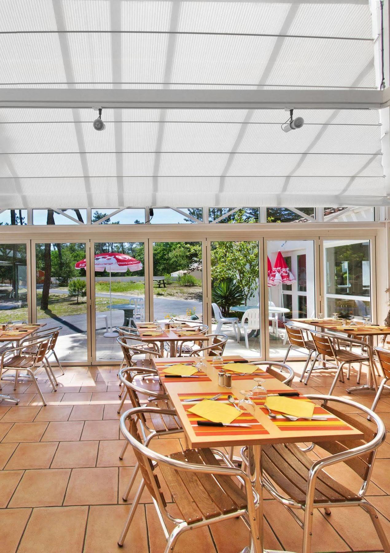 Hotel Arc En Ciel Oleron Saint-Trojan-les-Bains Exterior foto